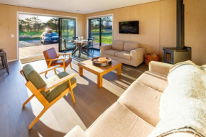 Lincoln Hideaway Relaxing Country Vibes